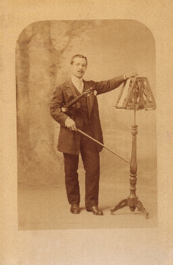 RamonVenancioBertomeu.jpg (73296 octets)